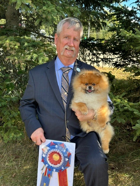 Luvin Poms Candy Man